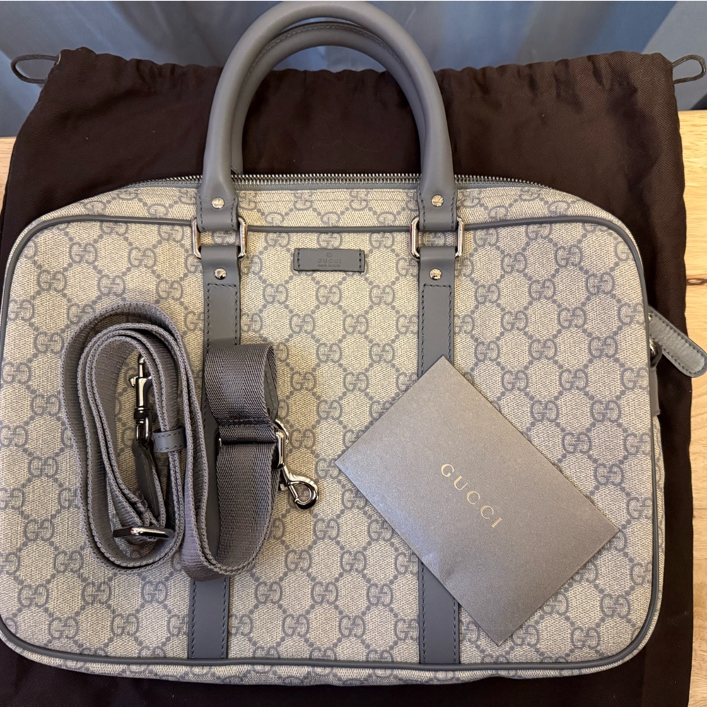 NWT Authentic Gucci GG Supreme Leather Computer Bag Briefcase Gray Unisex